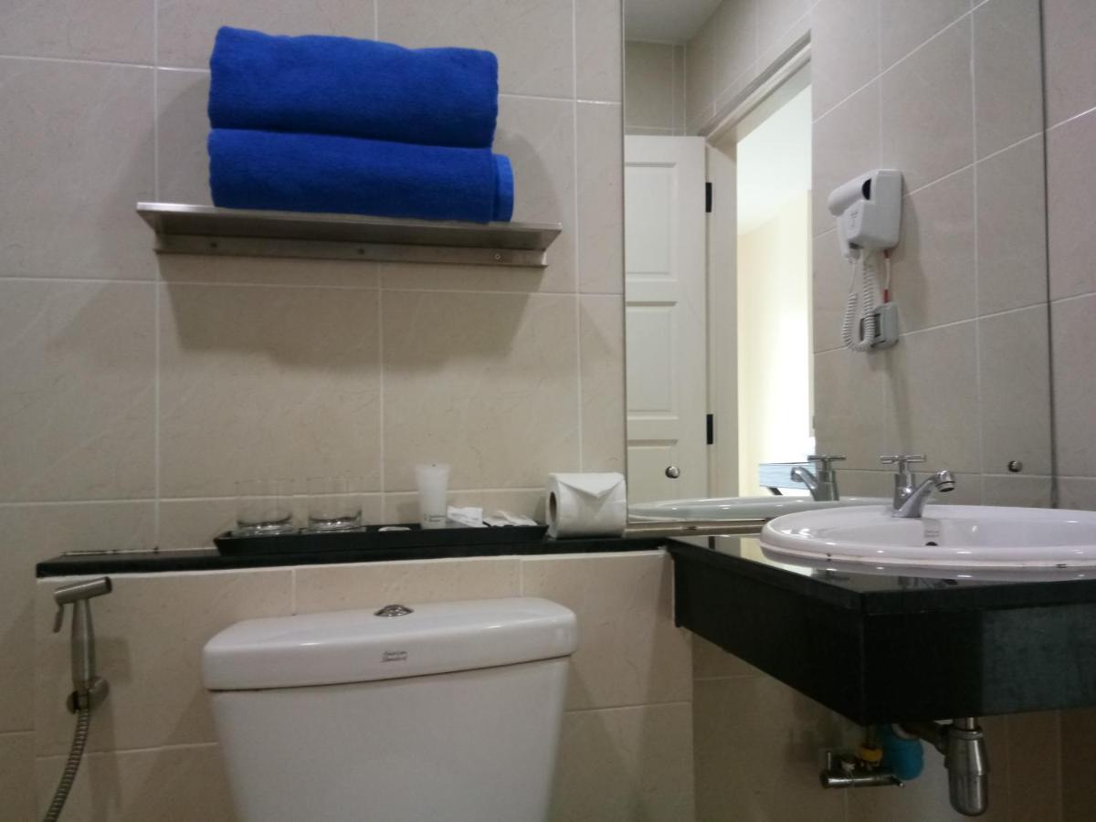 Seacono Patong Beach Front Luaran gambar